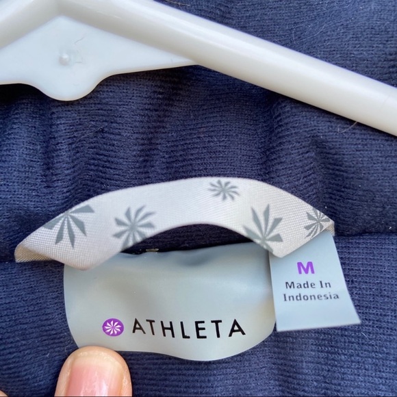 Athleta Rockview Vest in Navy size M - Picture 6 of 8